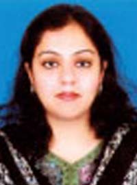 Dr.-Amreen-Faruq